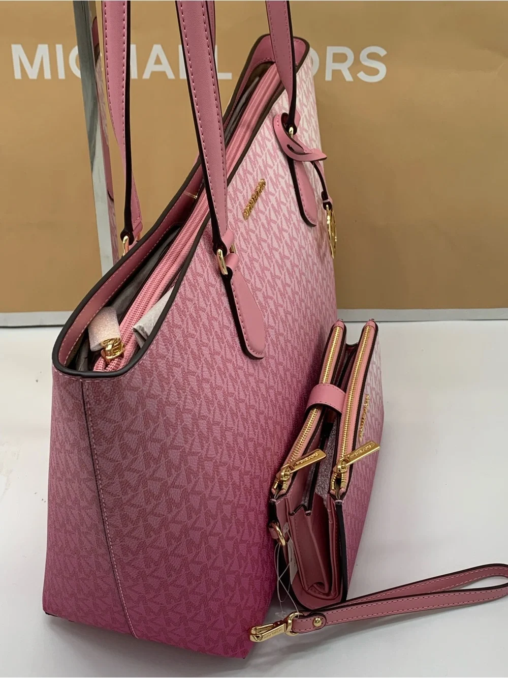 Michael Kors Sheila Carnation  Ombre Signature Logo Tote with Wristlet